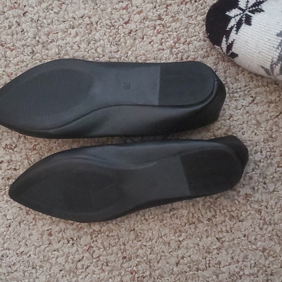 Madden Girl Flats - Picture 2 of 3